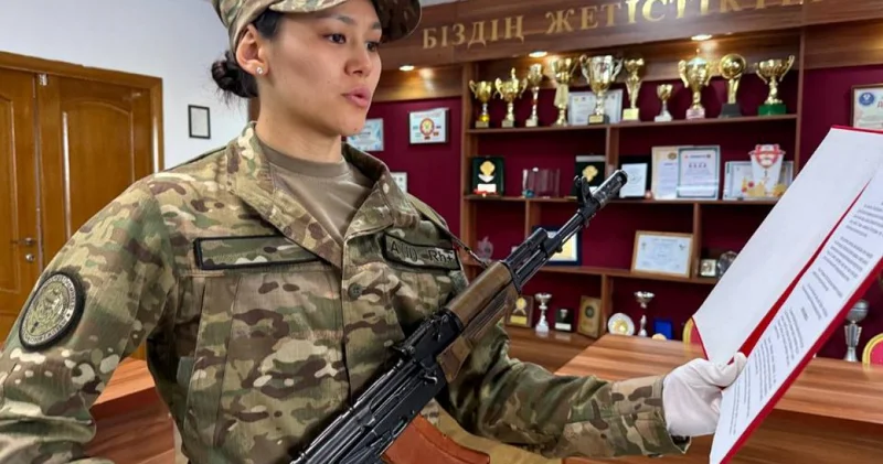 Әлем чемпионы, армия спортшысы Алуа Балқыбекова әскери ант берді