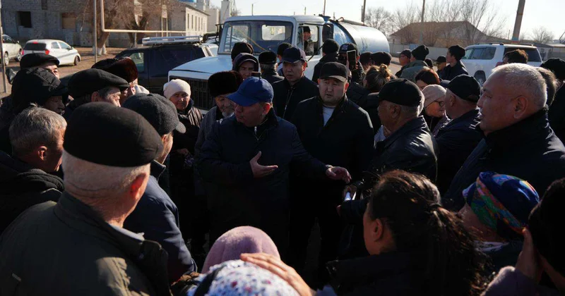 В Акши две недели нет воды