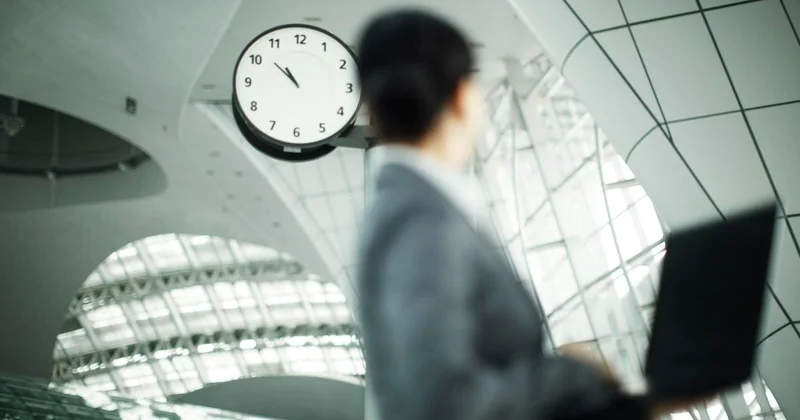 Сокращение рабочего дня для некоторых родителей: в Казахстане готовы провести расчеты