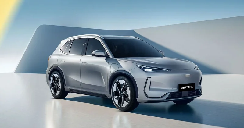 Суббренд гибридных авто Geely Galaxy завоевывает позиции на авторынке Китая