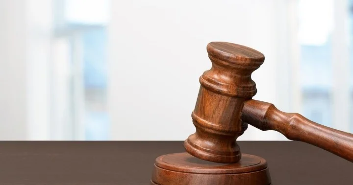 Астанада 16 адамды алдаған алаяқ төрт жылға сотталды