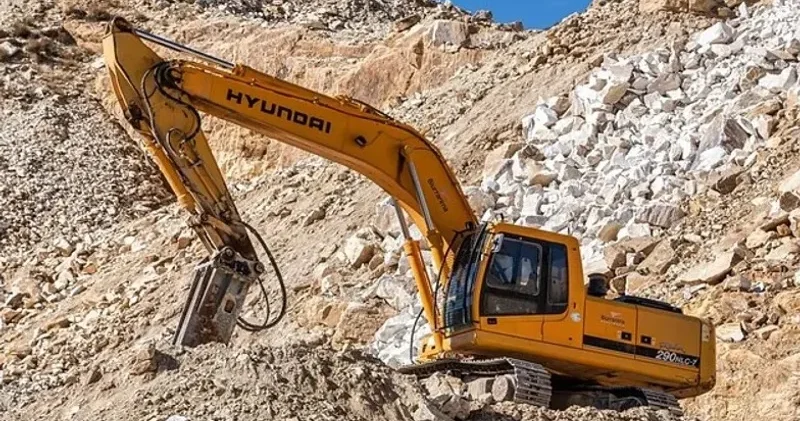 ШҚО әкімі өңірде заңсыз алтын іздеп, өндірушілерге қатысты пікір білдірді