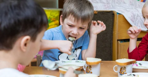 Частный детский сад обвинили в экономии на детском питании в Шымкенте