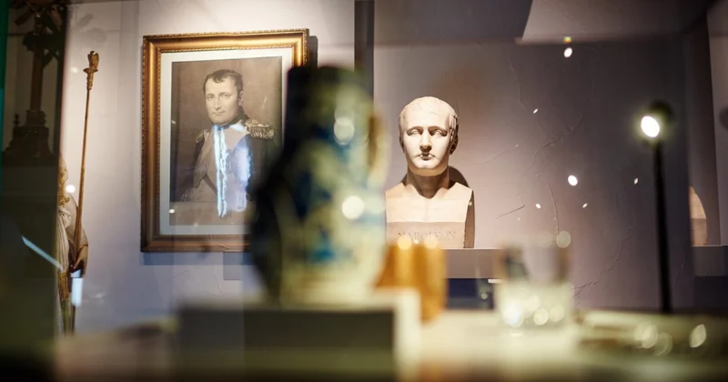 Теперь в Бельгии: из музея Наполеона украли кольцо с бриллиантами