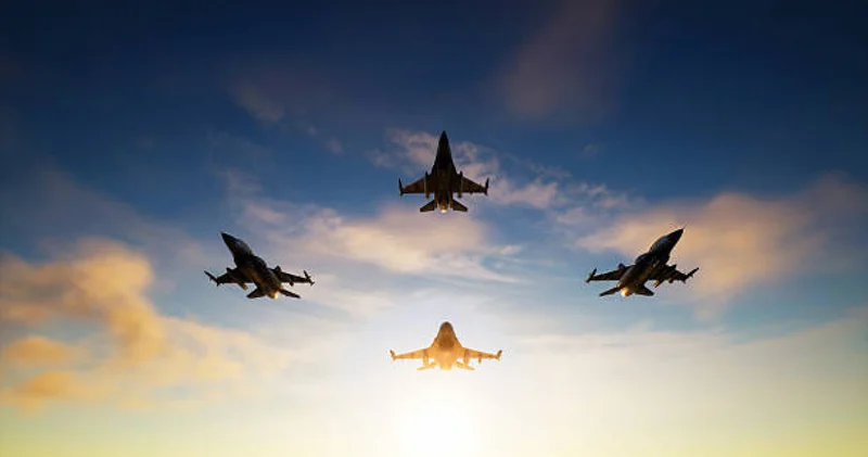 АҚШ әскері Сирияда ИМ террористік ұйымының 70 тен нысанын бомбалады Reuters