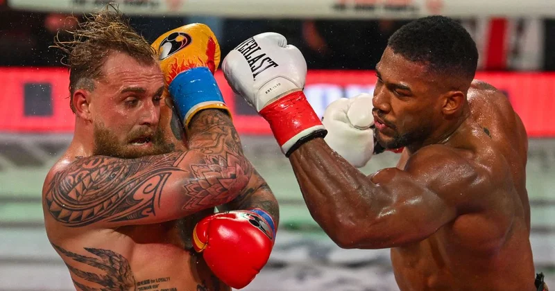 Джошуа нокаутировал Пола и бросил вызов Фьюри