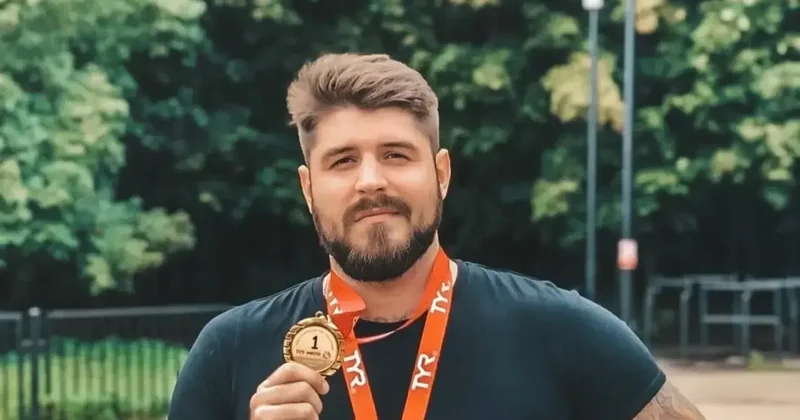 Тело мужчины нашли в Босфоре: родственники пропавшего российского пловца опознали его по фото