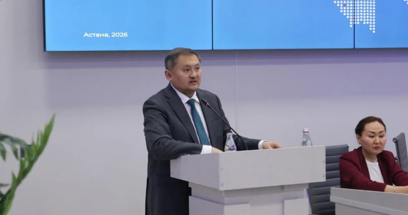 AI Sana бағдарламасы аясында 100 мың студент ЖИ алгоритмдерін меңгереді