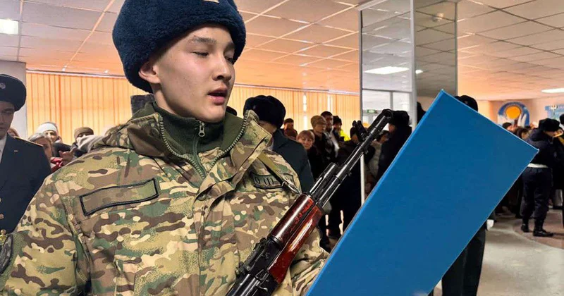 К спортивной биографии добавил армейскую