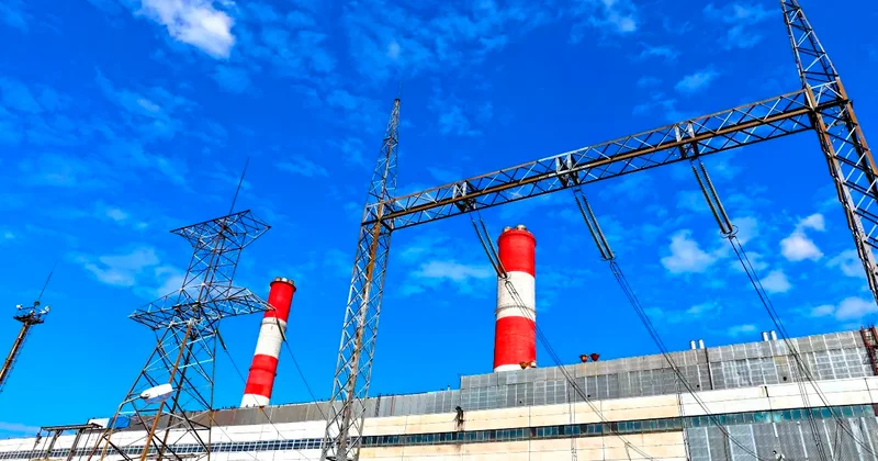 Контракты по строительству ТЭЦ в Кокшетау, Семее и Усть Каменогорске должны заключить до конца января Бектенов