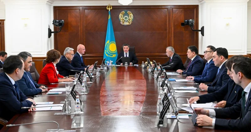 Олжас Бектенов: Әрбір министр мен әкімнен, әрбір сала мен өңірде көзге көрінетіндей нақты нәтижелер керек