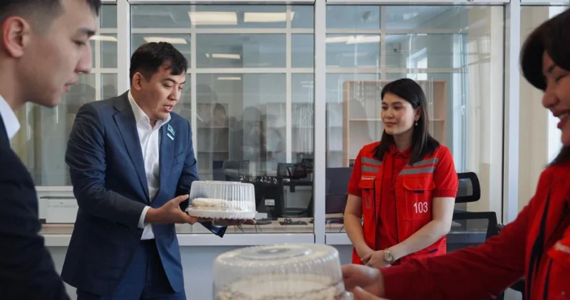 AMANAT : Еріктілер медицина қызметкерлеріне қолдау көрсетті