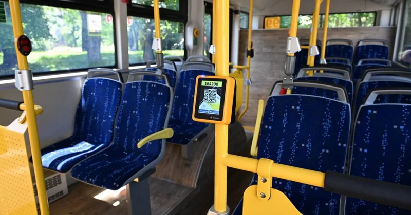 Новый способ оплаты проезда заработал в Усть Каменогорске и Талдыкоргане