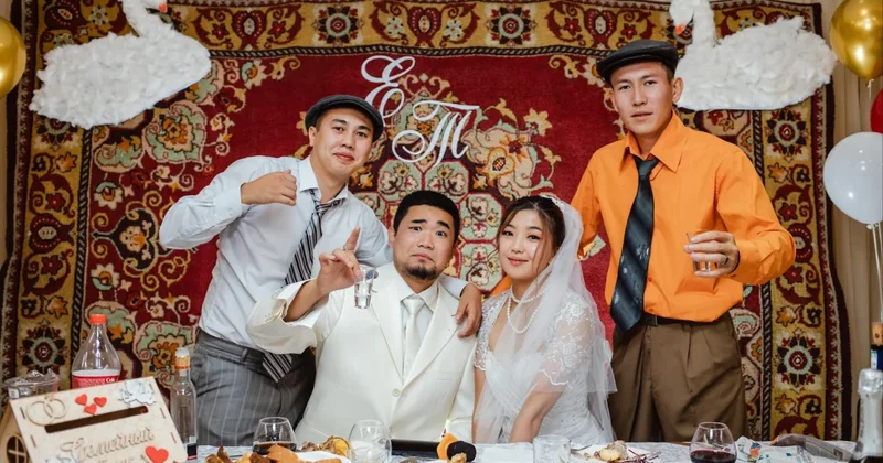 Казахстанец устроил свадьбу за 750 тысяч тенге и стал звездой соцсетей