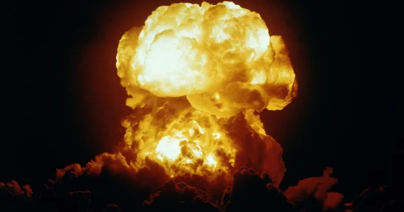 Могло бы закончиться третьей мировой : Трамп высказался о конфликте России и Украины