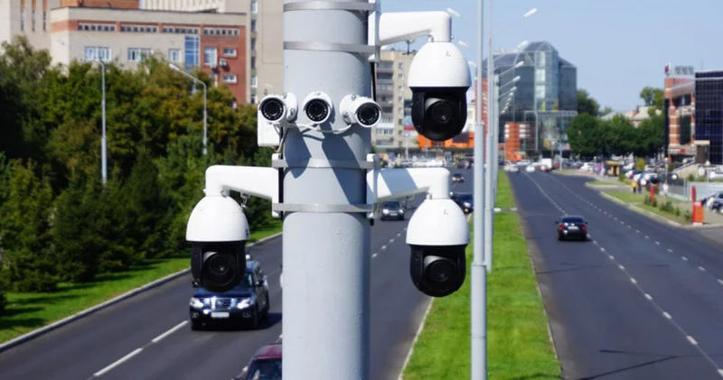 Қасақана зақым келтірген: Сергек камерасына оқ атқан жігіт жауапқа тартылды