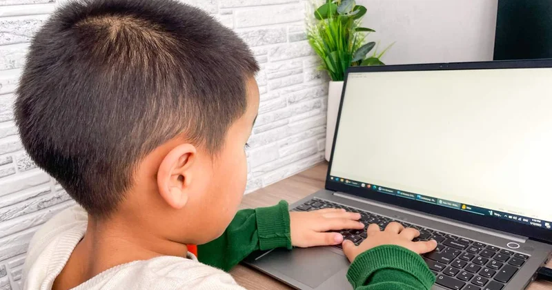 Петропавл оқушылары бүгін қашықтан білім алады