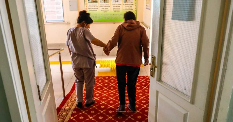 Ресейдегі қарттар үйі өлімге әкелген тұмау салдарынан уақытша жабылды