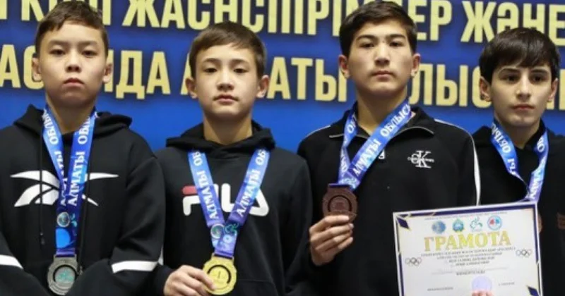 Балуандар бақ сынасты