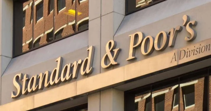 S&P Қазақстанның кредиттік рейтингін растап, болжамды оң деп бағалады