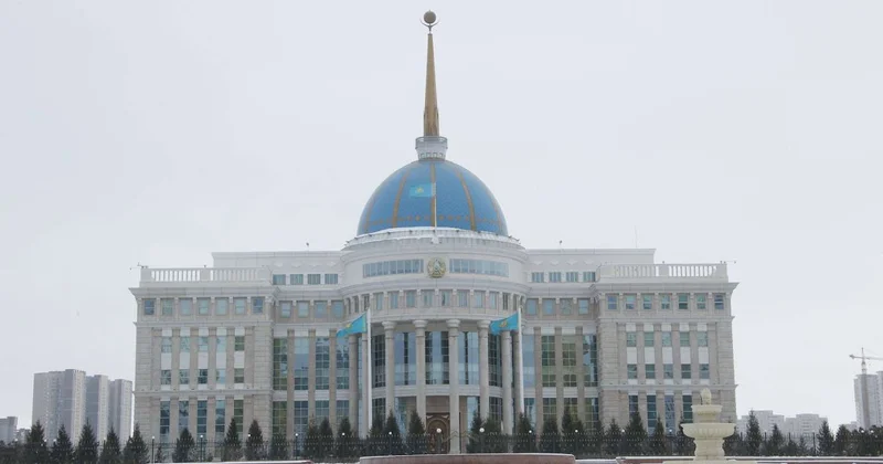 Глава государства получает поздравления с месяцем Рамазан