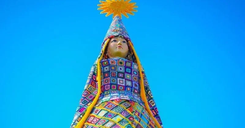 Астанада жүздеген адам ерекше инсталляция құрастырып шықты