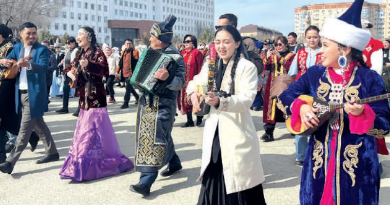 Яркие краски единства