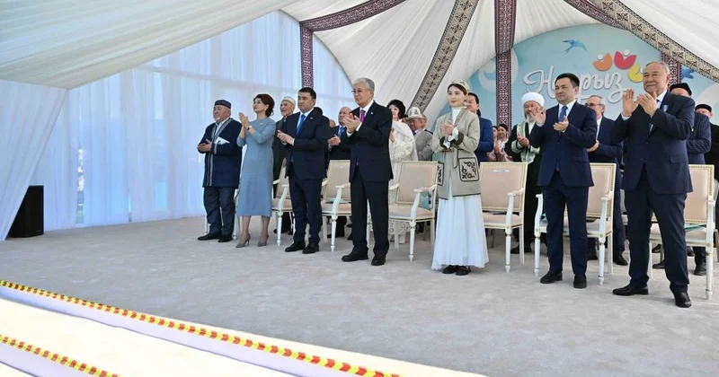 Токаев посетил концерт по случаю Наурыза