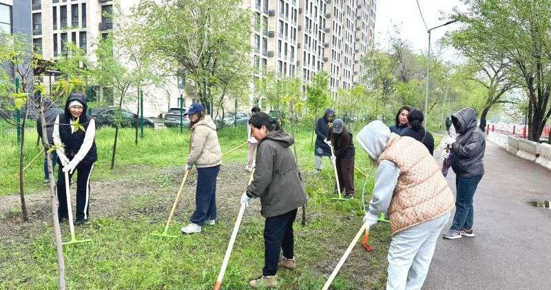 Субботнику дождь не помеха