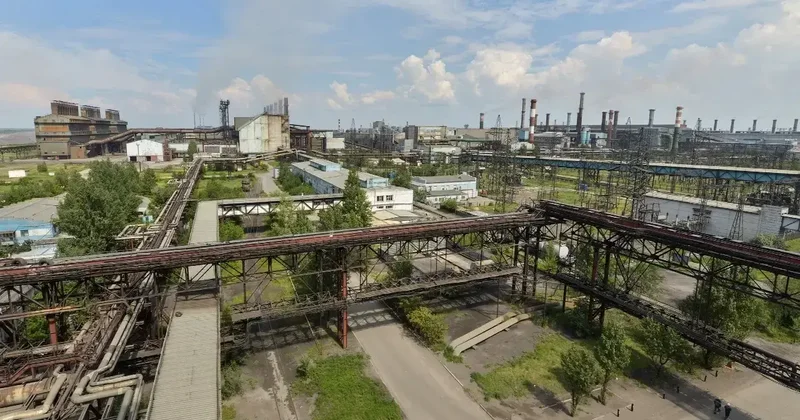 Рабочий погиб на Аксуском заводе ферросплавов