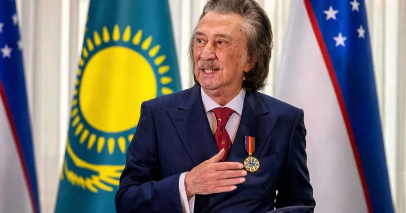 Ташкентте әнші Фаррух Закировке Қазақстан Президенті атынан Достық орденін табыстау салтанаты өтті