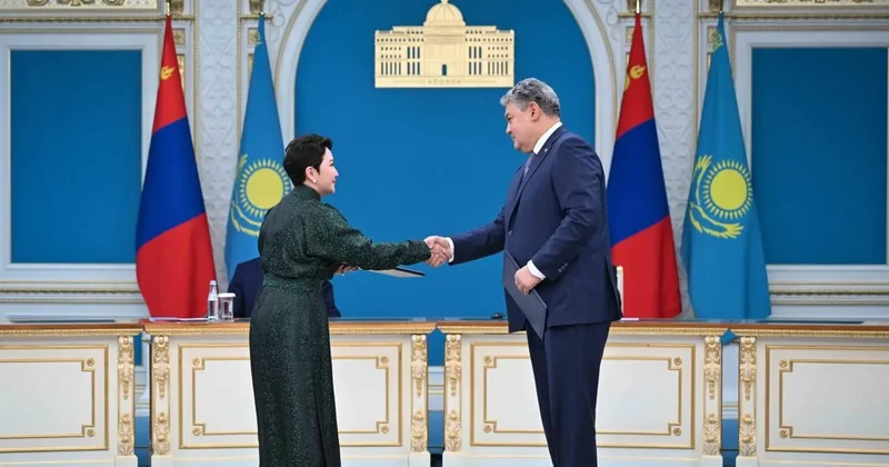 Атом, мұнай, қаржы: Қазақстан мен Моңғолияның жаңа келісімдері