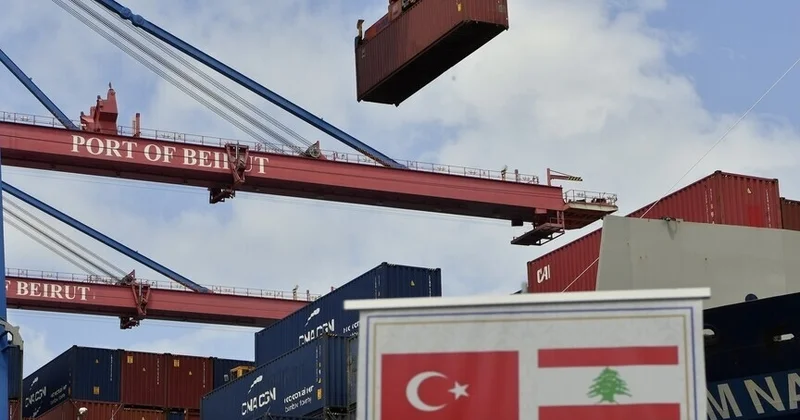 Түркия Ливандағы азаматтарға 360 тонна гуманитарлық көмек жеткізді