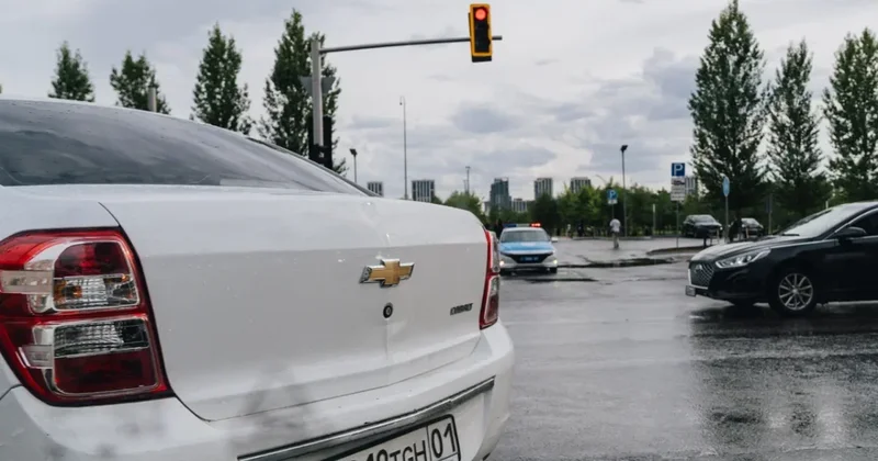 Названа сумма штрафа в Казахстане, если водитель не пропустил пешехода