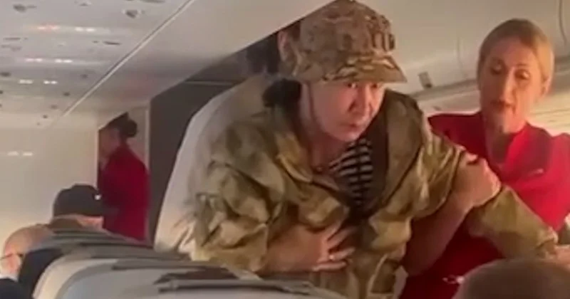 Екатеринбург Астана рейсінде әскери киімдегі ер адам шу шығарды