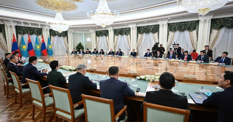 “Қолдауға ризашылығымды білдіремін“: Тоқаев пен Хурэлсух не туралу сөйлесті?: 21 сәуір 14:25 жаңалықтар