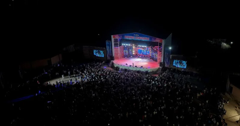 Еліміздің інжу маржаны Алакөлде туристік маусым басталды