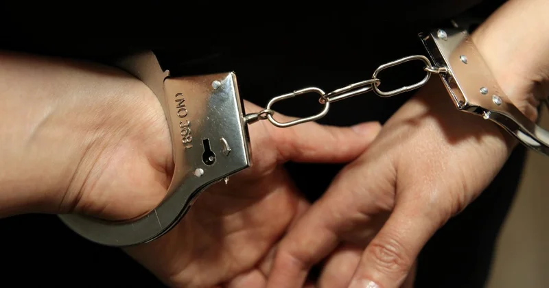 Двух подозреваемых по делу в вымогательстве задержали в Астане