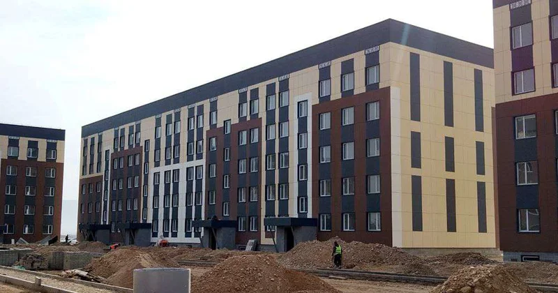 Город растет и становится краше