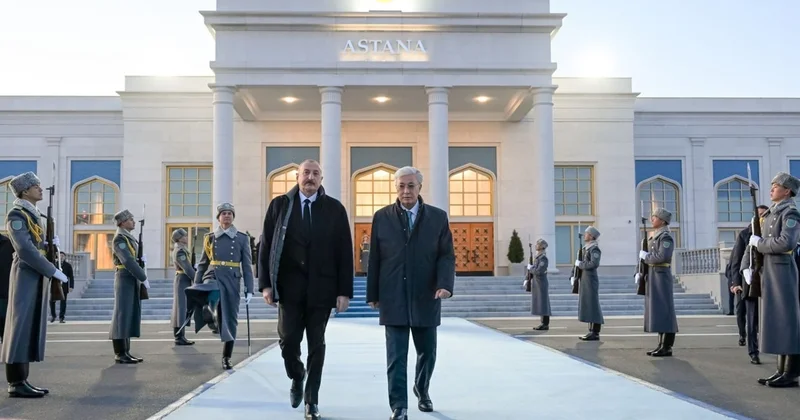 Президент Әзербайжан басшысын Астана әуежайынан шығарып салды