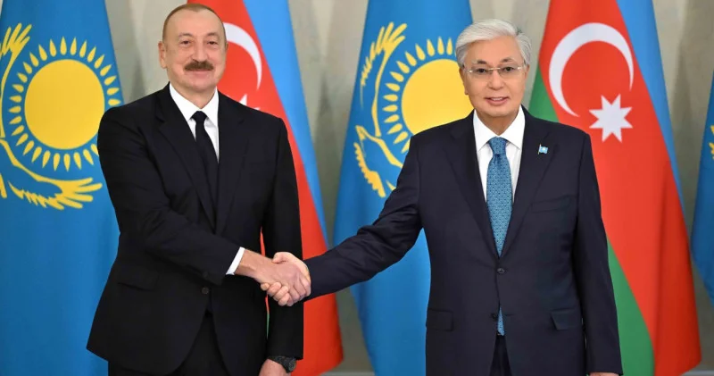 Тоқаев пен Әлиев келіссөз жүргізді