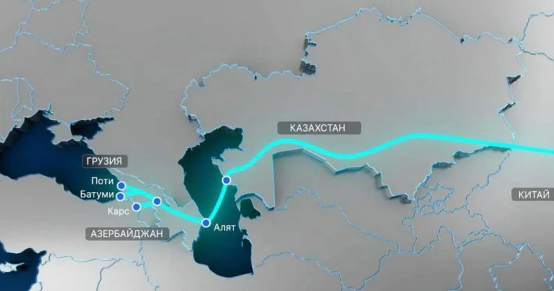 Токаеву и Алиеву презентовали проект Развитие Среднего коридора