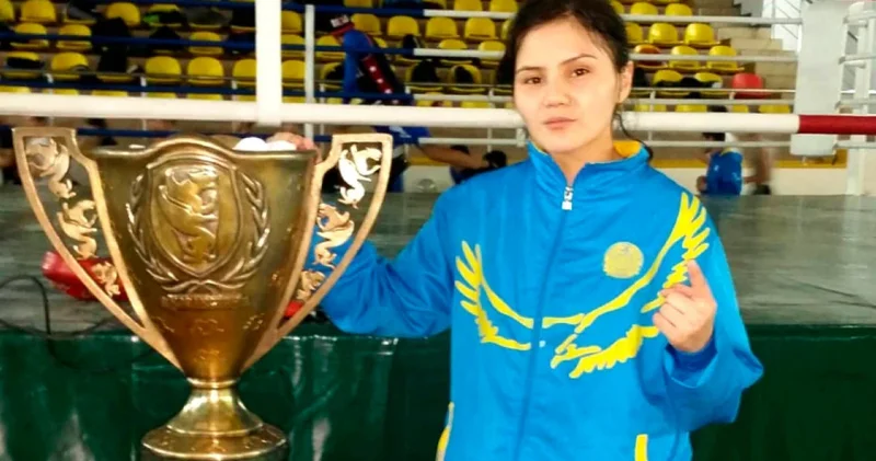Бес баласы бар боксшы чемпион болды