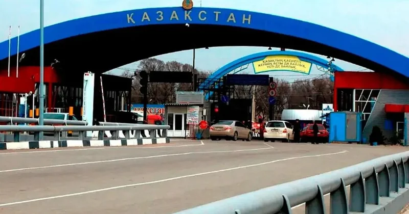 Миллиарды вложили, а на границе пробки?