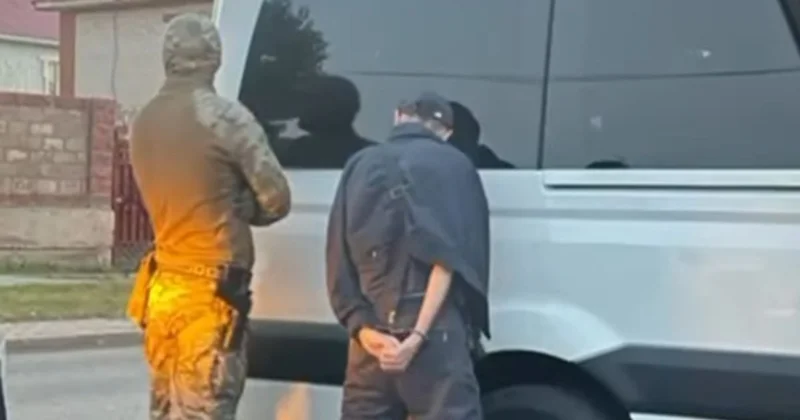 Действовали по предварительному сговору : троих подозреваемых в краже из Lexus задержали в Астане (видео)