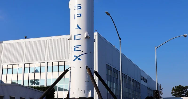 Советы директоров Tesla и SpaceX создали спецкомитеты для оценки возможного слияния компании