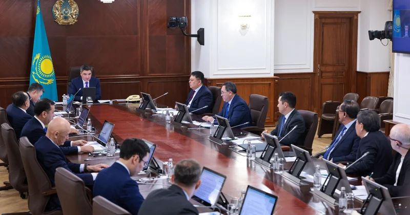 Олжас Бектенов провел заседание Совета по развитию города Алатау