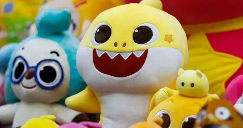 "Акулёнок ту ру ру ру". Как из 90 секундного детского ролика вырос 400 миллионный бизнес