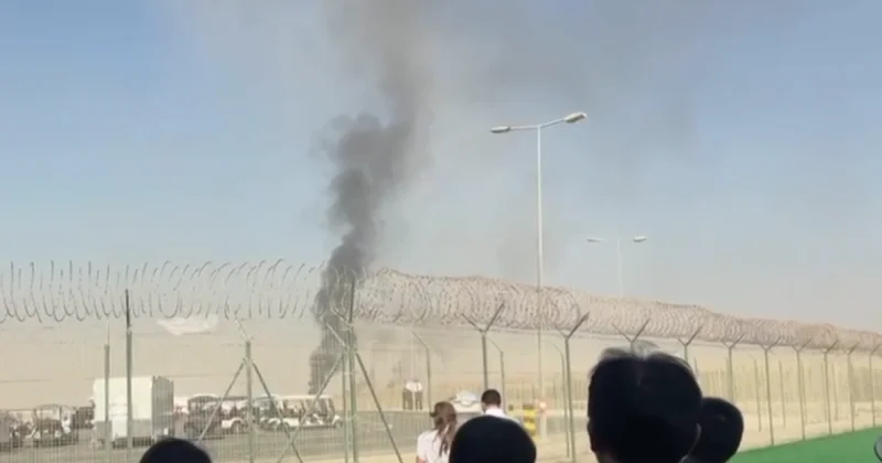 Истребитель разбился на глазах у публики в Дубае