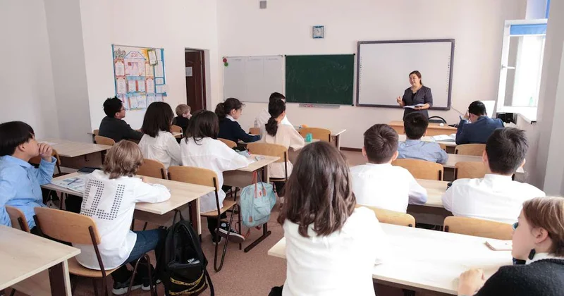 1,5 млн казахстанских школьников одновременно написали изложение